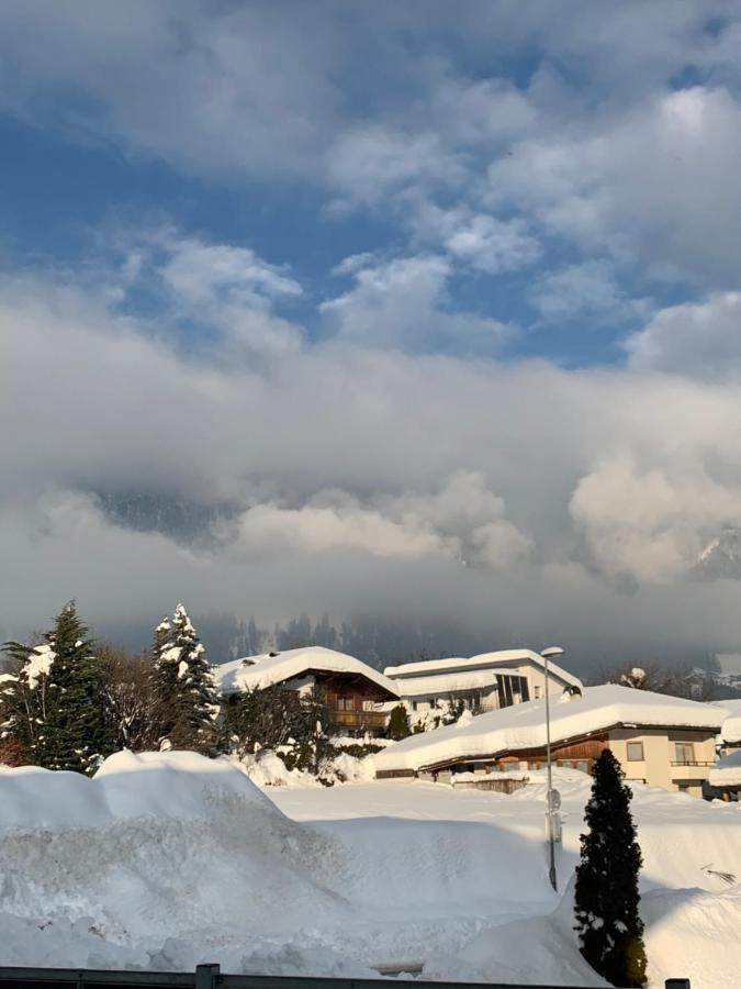 Haus Helga Lägenhet Lienz Exteriör bild