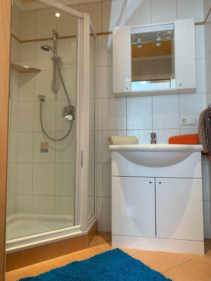 Haus Helga Lägenhet Lienz Exteriör bild